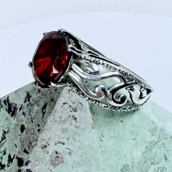 Silpada Red and Silver Ring - Picture 2 of 14
